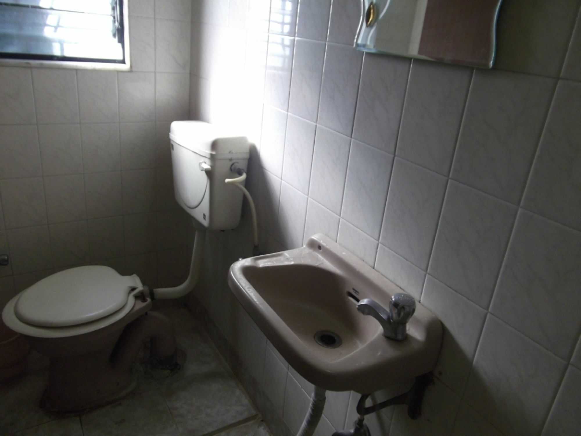 Hotel Ravikant ปูเน่ ภายนอก รูปภาพ